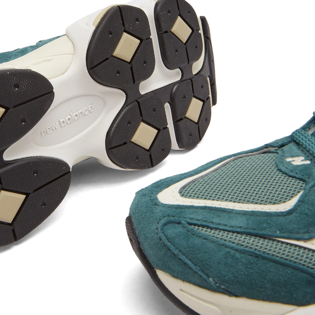 New Balance 9060 Sneaker New Spruce